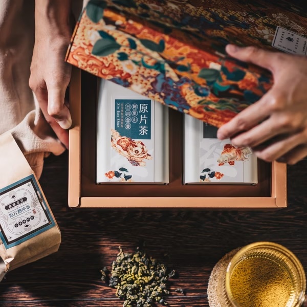 白茸遊龍禮盒_豐收黃_二款茶任搭 3 白茸遊龍禮盒_豐收黃_二款茶任搭